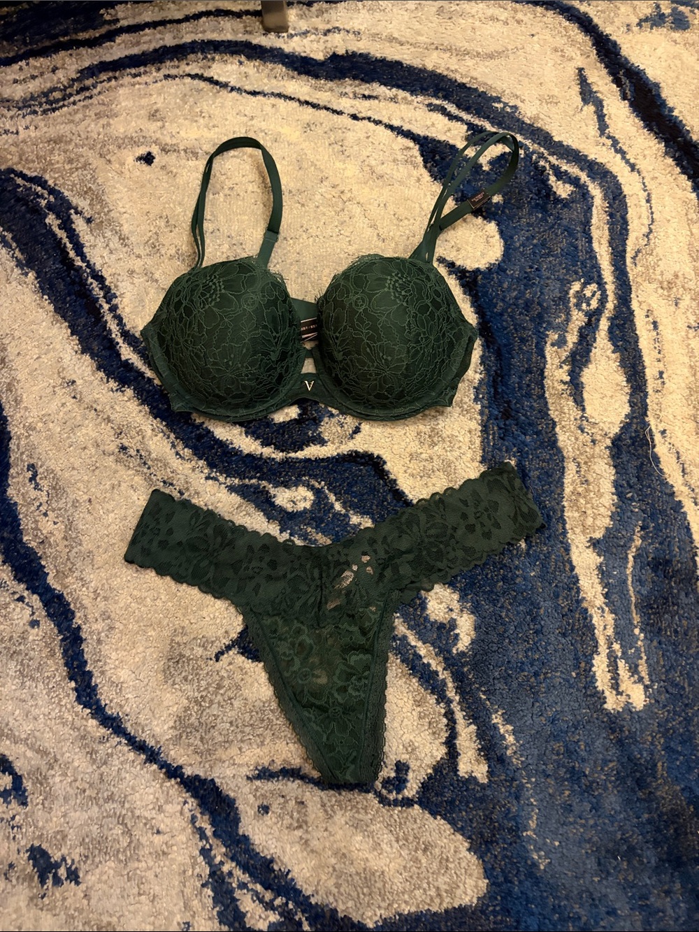 Lace Push-Up Bra & Thong Set - Dark Green